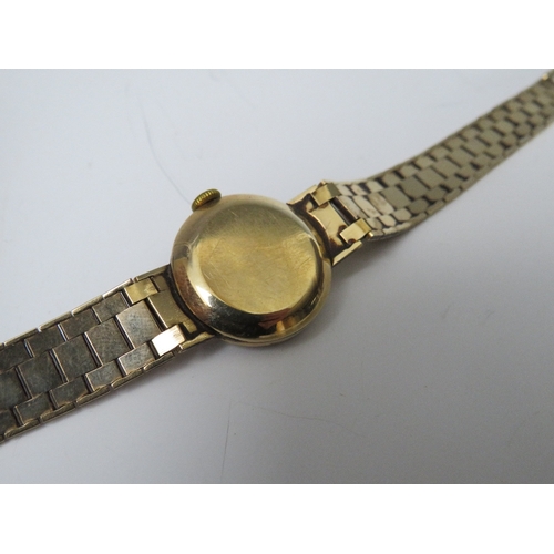 313 - AN 9CT GOLD LADIES LONGINES WRISTWATCH, Dia. 2.2 cm