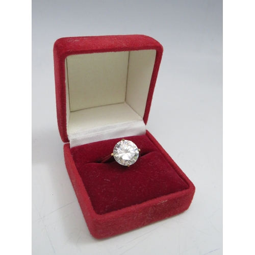 238 - AN 18K GOLD AND CZ SOLITAIRE DRESS RING, ring size L ½, approximately 4 g