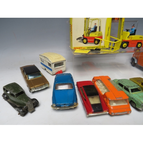 543 - A COLLECTION OF VINTAGE DIECAST VEHICLES ETC., to include Corgi Marlin Rambler, Rio Model 1921 Leyal... 