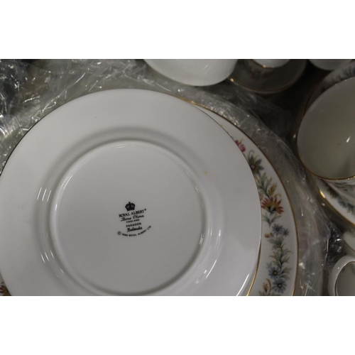 142 - A TRAY OF ROYAL ALBERT BELINDA BONE CHINA TEA AND DINNERWARE ETC