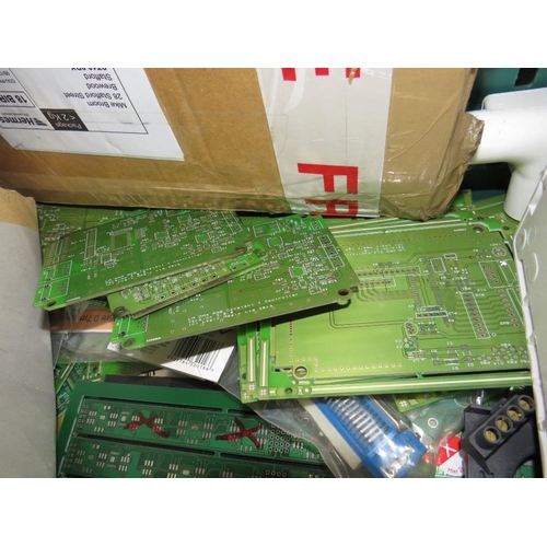 606 - VARIOUS NYLON BLOCK BOARDS, PCB BOARDS, BRASS SHEET, SIDE PANEL, JUNCTION BOXES, ALUMINIUM ANGLE AND... 