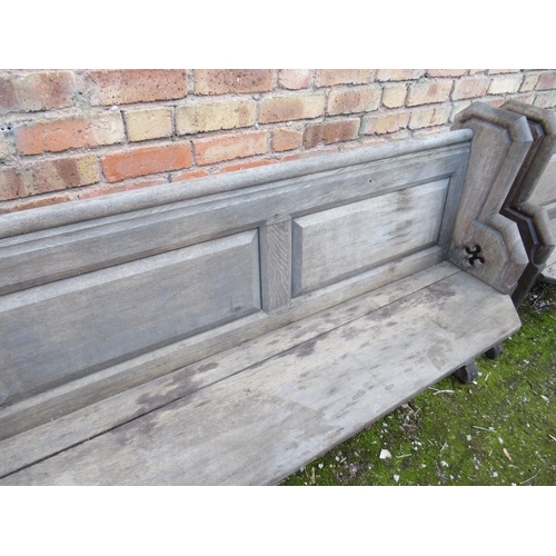 878 - A LARGE GOTHIC CHURCH PEW L-350 CM