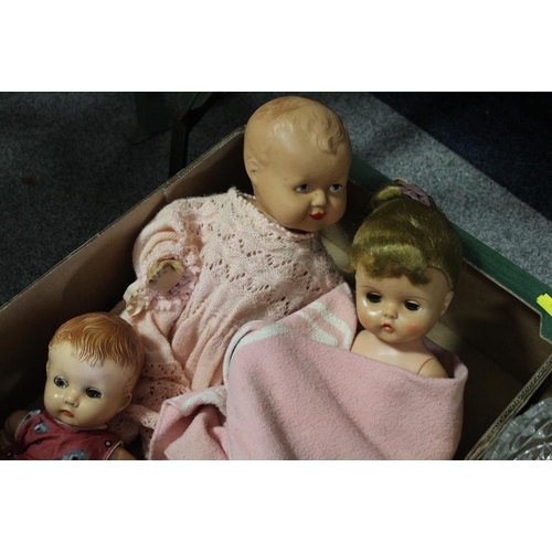 119 - THREE TRAYS OF ASSORTED SUNDRIES TO INCLUDE THREE VINTAGE DOLLS, CERAMICS, GLASS ETC