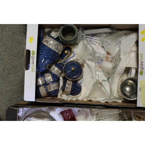 146 - THREE TRAYS OF ASSORTED CERAMICS AND GLASS ETC TO INCLUDE A COUNTRY ARTISTS MODEL OF A KESTREL