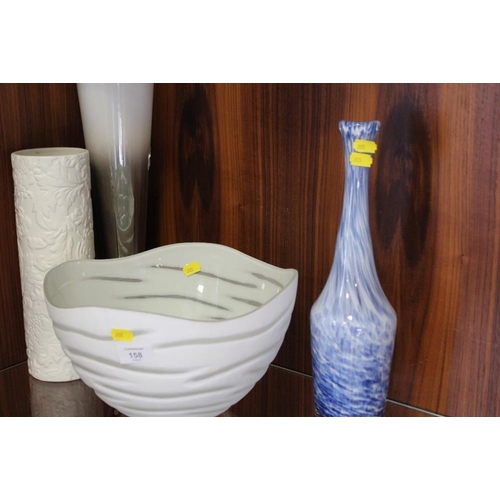 158 - A SELECTION OF MODERN VASES PLUS A LARGE DESIGNER STYLE GLASS BOWL