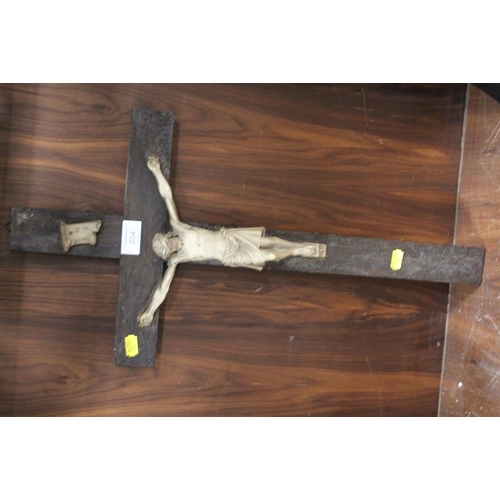 204 - A VINTAGE CRUCIFIX