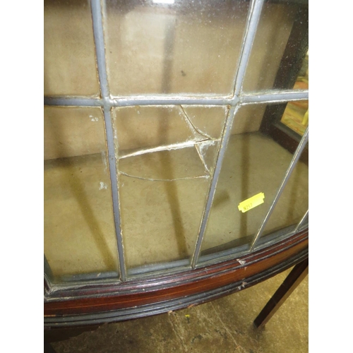 827 - A 19TH CENTURY MAHOGANY INLAID DISPLAY CABINET WITH LEADED AND STAINED GLASS