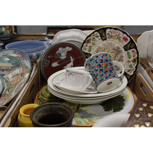 83 - FOUR TRAYS OF ASSORTED CERAMICS AND COLLECTABLES TO INCLUDE ORIENTAL ITEMS, CARVED WOODEN LIDDED BOX... 