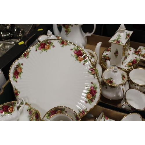 99 - FOUR TRAYS OF ROYAL ALBERT OLD COUNTRY ROSES TEA AND DINNERWARE ETC, TO INCLUDE TEA AND COFFEE POTS,... 