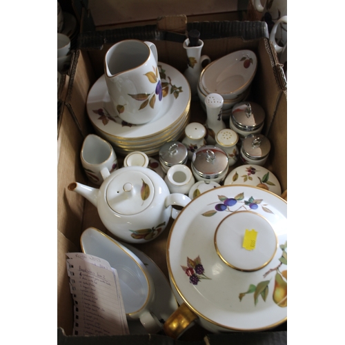 163 - THREE TRAYS OF ROYAL WORCESTER EVESHAM TEA AND DINNERWARE ETC