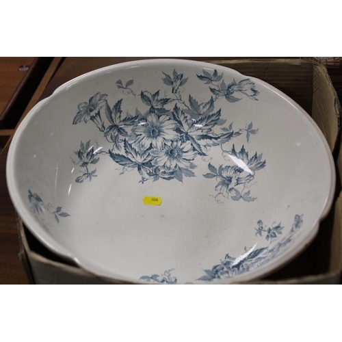 103 - TWO TRAYS OF ASSORTED CERAMICS TO INCLUDE AN ASPARAGUS POT, LARGE BLUE AND WHITE BOWL ETC