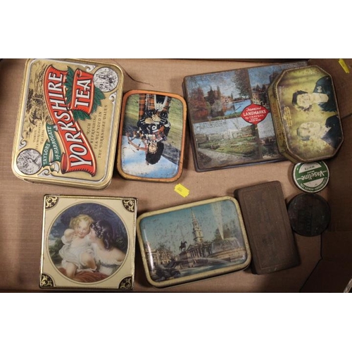 131 - A TRAY OF ASSORTED VINTAGE TINS