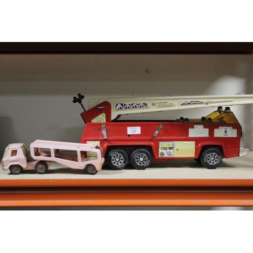 132 - A TONKA TOY FIRE ENGINE A/F TOGETHER WITH A CLOVER TOY TRANSPORTER (2)