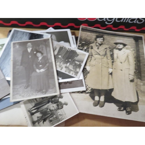 209A - A TRAY OF ASSORTED VINTAGE BLACK AND WHITE PHOTOGRAPHS ETC, TO INCLUDE WEDDING ALBUMS - ONE WITH MIL... 