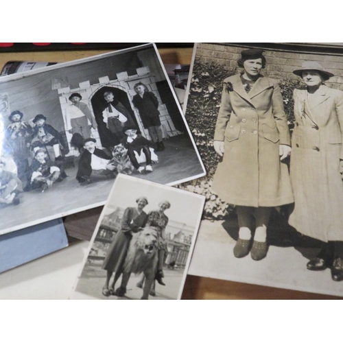 209A - A TRAY OF ASSORTED VINTAGE BLACK AND WHITE PHOTOGRAPHS ETC, TO INCLUDE WEDDING ALBUMS - ONE WITH MIL... 