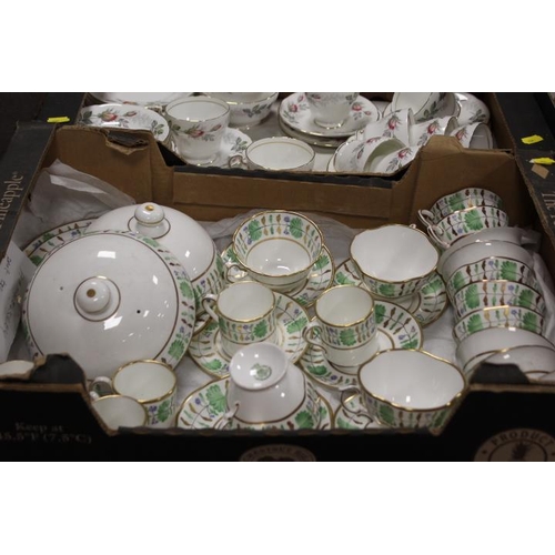 55 - TWO TRAYS OF ASSORTED CERAMICS TO INCLUDE A HAMMERSLEY PART TEA SERVICE