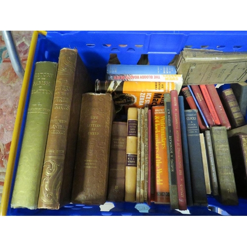 63 - A TRAY OF ASSORTED VINTAGE AND ANTIQUARIAN BOOKS