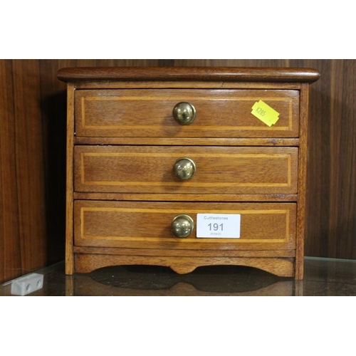 191 - A VINTAGE STYLE MINIATURE CHEST OF DRAWERS