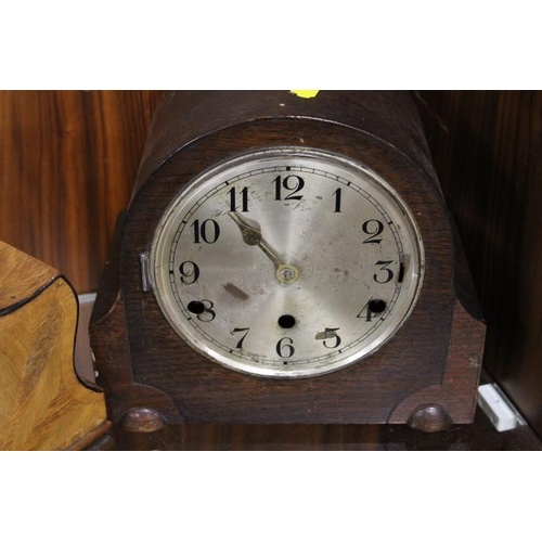 205 - TWO VINTAGE WOODEN CASED MANTLE CLOCKS