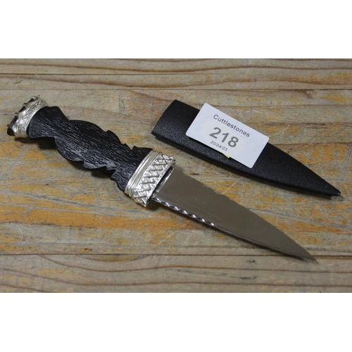 218 - A MODERN SGIAN DUBH