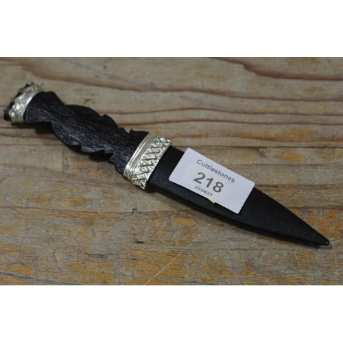 218 - A MODERN SGIAN DUBH