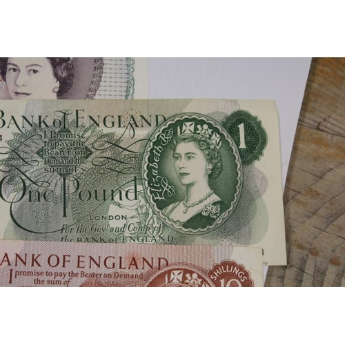 358 - A SMALL COLLECTION OF VINTAGE BANK NOTES TO INCLUDE £1 NOTES, £20 NOTE ETC