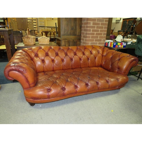 750 - A LARGE TETRAD BROWN LEATHER CHESTERFIELD SETTEE APPROX W-224 CM S/D