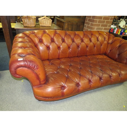 750 - A LARGE TETRAD BROWN LEATHER CHESTERFIELD SETTEE APPROX W-224 CM S/D