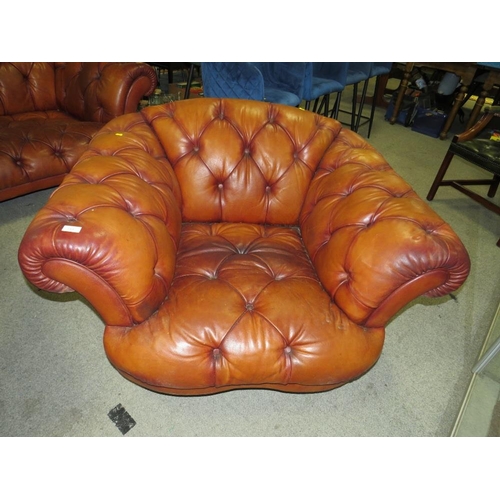 751 - A LARGE TETRAD BROWN LEATHER CHESTERFIELD STYLE CHAIR APPROX W-120 CM