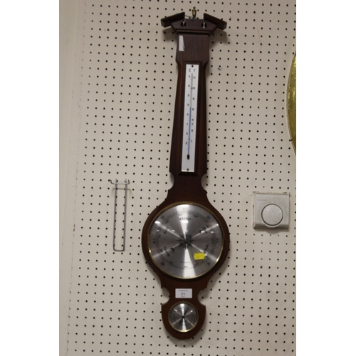 31 - A MODERN H. SAMUEL BAROMETER