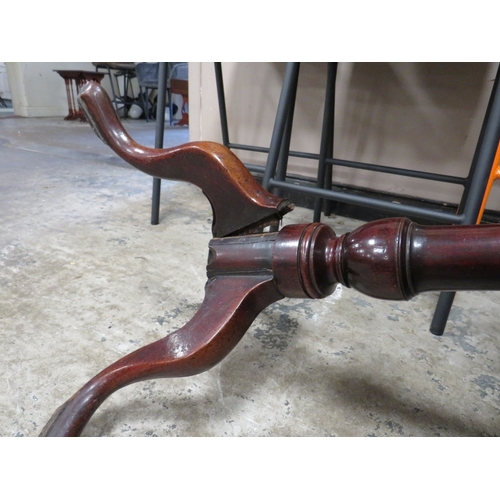 777 - AN ANTIQUE MAHOGANY PEDESTAL TABLE A/F