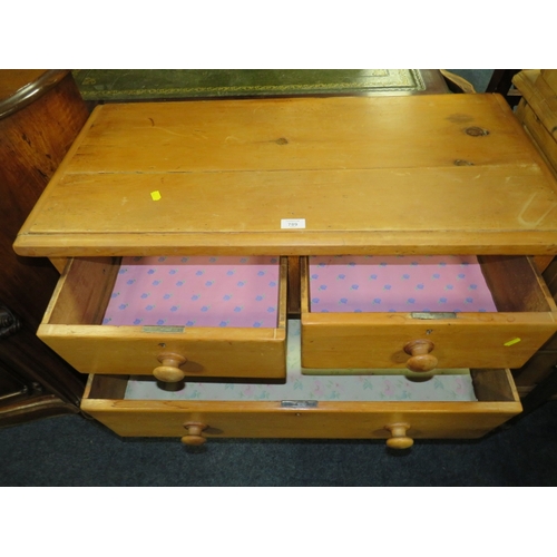 789 - A VICTORIAN PINE CHEST OF FOUR DRAWERS - W 91 CM