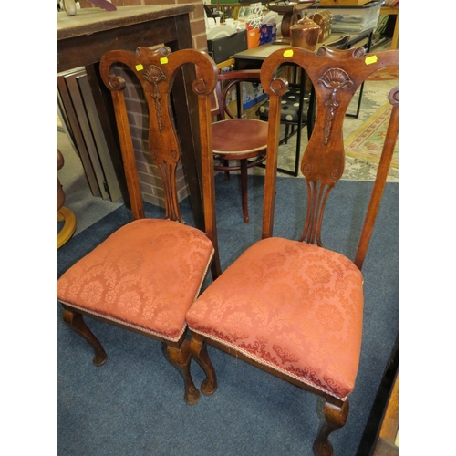 802 - A REPRODUCTION LEATHER TOP SIDE TABLE PLUS A PAIR OF EDWARDIAN CHAIRS (3)