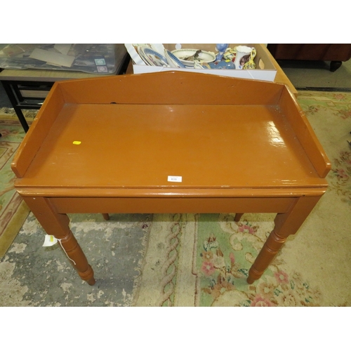 816 - A VICTORIAN TRAY TOP PAINTED PINE WASH STAND W-86 CM