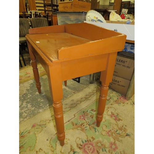 816 - A VICTORIAN TRAY TOP PAINTED PINE WASH STAND W-86 CM