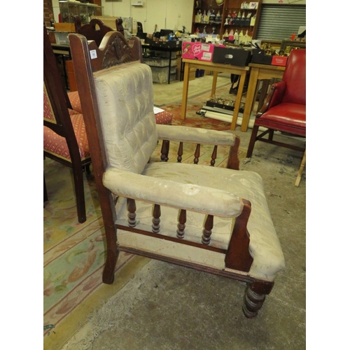 779 - AN EDWARDIAN MAHOGANY GENTLEMAN'S ARMCHAIR AND FOUR CHAIRS (5)