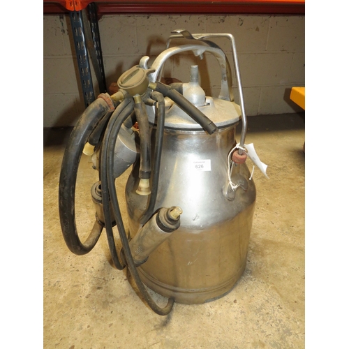 626 - A VINTAGE STAINLESS STEEL MILK BUCKET AND CLUSTER