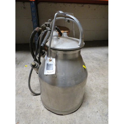 626 - A VINTAGE STAINLESS STEEL MILK BUCKET AND CLUSTER