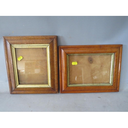 34 - FIVE SMALL 19TH CENTURY MAPLE PICTURE FRAMES, average frame W 4 cm, largest rebate 30 x 24 cm, small... 