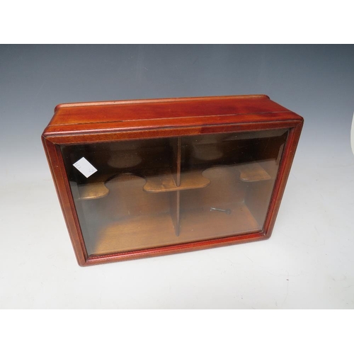 514 - A LATE 19TH CENTURY MAHOGANY GLAZED TABLE TOP CABINET, with shaped shelves to the interior, W 32.5 c... 