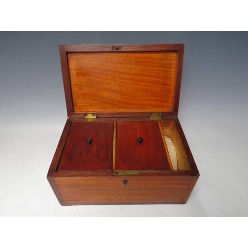 518 - A GEORGIAN INLAID AND MARQUETRY TEA CADDY, twin compartments to the interior, W 25.5 cm