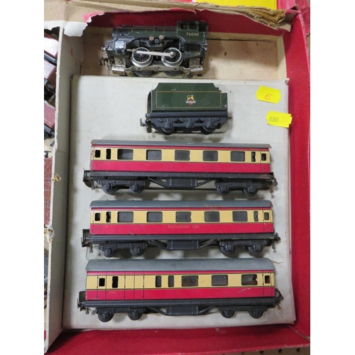 539 - A BOXED TRIX TWIN RAILWAY SET, with various coaches, trucks and locomotive