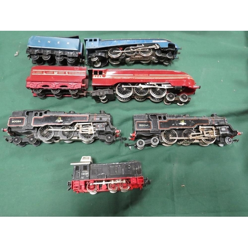 540 - A SELECTION OF HORNBY DUBLO LOCOMOTIVES ETC