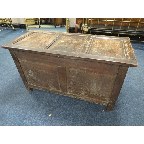 613 - AN 18TH CENTURY OAK CARVED COFFER, W 123 cm