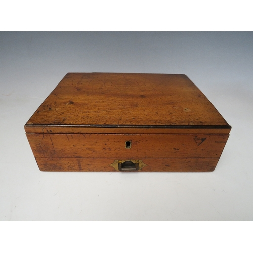 520 - A 19TH CENTURY MAHOGANY ARTISTS BOX, by Reeves & Sons, 113 Cheapside London, with assorted contents,... 