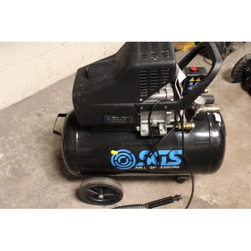 525 - AN SGS AIR COMPRESSOR - 240v TOGETHER WITH HOSE AND INFLATOR