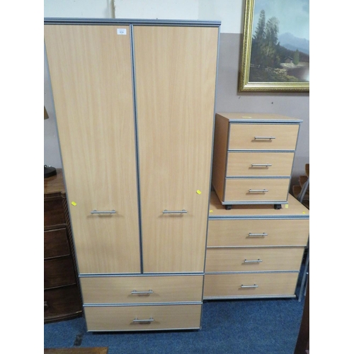 614 - A MODERN TWO DOOR COMBINATION WARDROBE WITH CHEST AND BEDSIDE (3)