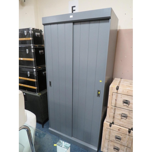 625 - A MODERN GREY TWO DOOR WARDROBE WITH SLIDING DOORS