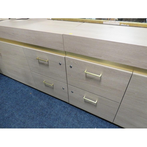 629 - A PAIR OF LARGE MODERN SIDEBOARDS H-90 W-170 CM (2)