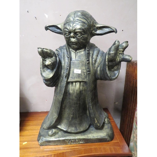 634 - A LARGE MODERN YODA MODEL H-79 CM